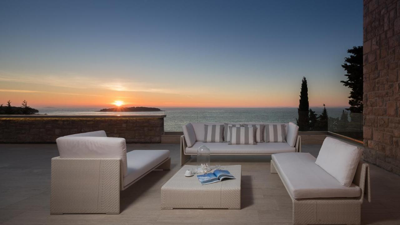 Luxury Seafront Villa Primosten Glamour With Private Pool, Sauna And Gym At The Beach In Primosten Exterior photo